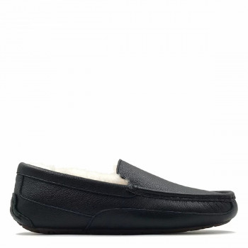 UGG Mens Ascot Leather Black